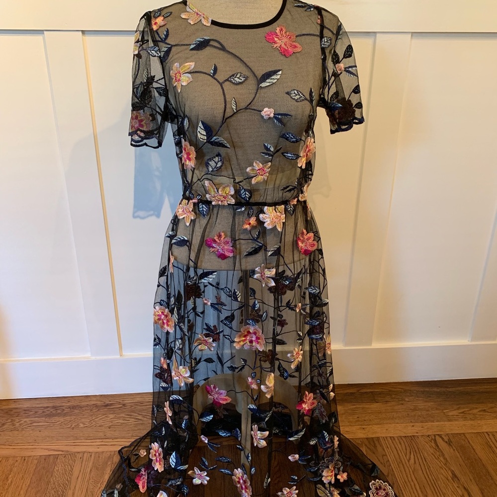 Lularoe Deanne 2 lace dress